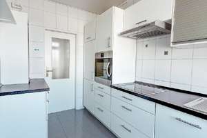 4-Raum-Wohnung mieten mit EBK im STADTZENTRUM – Turnstraße 5, 9126 Bernsdorf, Chemnitz – Vorschaubild 2