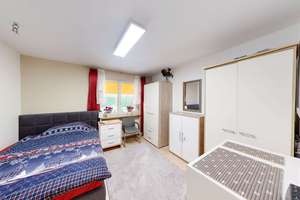 Familientraum mit Pool, Kino & Komfort – Die vollständige Adresse der Immobilie erhältst du vom Anbieter., 85053 Südost, Ingolstadt – Vorschaubild 10