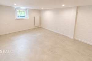 Renovierungsbedürftiges Einfamilienhaus mit viel Platz, Pool, Doppelgarage und Schuppen – Die vollständige Adresse der Immobilie erhältst du vom Anbieter., 12589 Rahnsdorf, Berlin – Vorschaubild 19