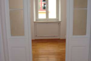 Stilvolle 5,5-Zimmer-Wohnung mit Balkon in begehrter Lage – Die vollständige Adresse der Immobilie erhältst du vom Anbieter., 93055 Ostenviertel, Regensburg – Vorschaubild 6