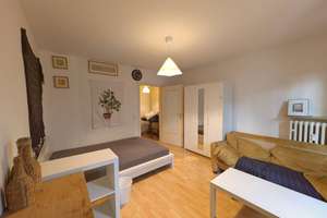 Möbliertes WG Zimmer in zentraler Lage am Hansaring 133 in Köln