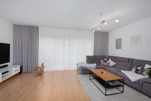 Moderne Doppelhaushälfte – Die vollständige Adresse der Immobilie erhältst du vom Anbieter., 75239 Eisingen – Vorschaubild 3