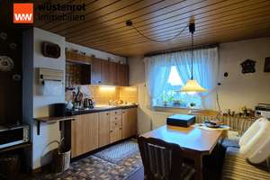 Charmante Doppelhaushälfte auf Erbpachtgrundstück mit großem Garten, Garage und Balkon – 60529 Schwanheim, Frankfurt am Main – Vorschaubild 3