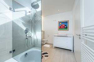 Exklusives Townhouse mit zwei Tiefgaragenstellplätzen in Hamburg-Eppendorf – Hamburg – Vorschaubild 23