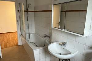 Helle & schöne 2-Zimmer-Wohnung mit Balkon – Altenauer Weg 4, 30419 Burg, Hannover – Vorschaubild 8