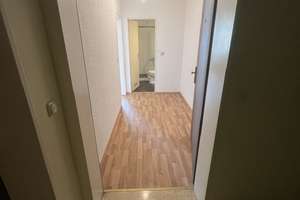 Apartment in zentraler Lage, MVV vor der Haustüre – Kreillerstraße 13, 81673 Josephsburg, München – Vorschaubild 2