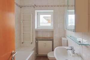 Tolle 3-Zimmer-Wohnung mit Balkon im alten Westviertel – Die vollständige Adresse der Immobilie erhältst du vom Anbieter., 85049 Mitte, Ingolstadt – Vorschaubild 6