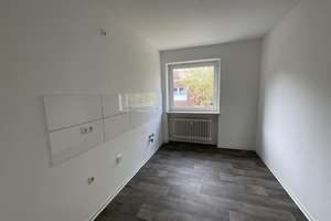 Helle 3 Zimmer Wohnung mit Südbalkon in Bremerhaven-Surheide – Carsten-Lücken-Straße 137, 27574 Surheide, Bremerhaven – Vorschaubild 10