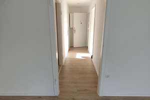 **GERICHTSVIERTEL- Gepflegte Wohnung mit Duschbad & Vinylböden** – 44135 Kaiserbrunnen, Dortmund – Vorschaubild 5
