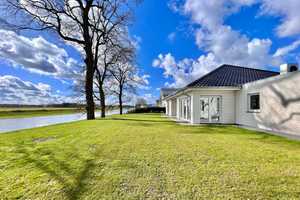Neu gebaut, naturnah gewohnt: Exklusiver Bungalow mit neuer Einbauküche in Herzlake an der Hase! – Emsland (Kreis) – Vorschaubild 5