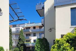 Ruhig gelegene Stadtwohnung mit elegant geschwungenem Balkon Richtung Festungsberg – 97082 Altstadt, Würzburg – Vorschaubild 20