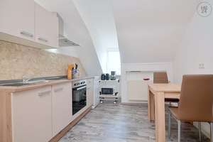 Schön möblierte 2-Zimmer-Wohnung mit Dachterrasse in der Nürnberger Innenstadt – Die vollständige Adresse der Immobilie erhältst du vom Anbieter., 90402 Altstadt, Sankt Lorenz, Nürnberg – Vorschaubild 3