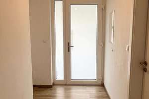 Moderne 2-Zimmer-Wohnung mit EBK, PKW-Stellplatz und Terrasse in zentraler Lage – 34121 Niederzwehren, Kassel – Vorschaubild 10