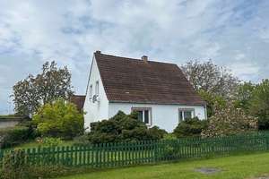 Kleines, gemütliches Einfamilienhaus mit großem Garten!
 – Die vollständige Adresse der Immobilie erhältst du vom Anbieter., 17391 Iven – Vorschaubild 3
