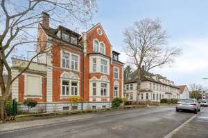 Großzügige Eigentumswohnung in modernisiertem Altbau zum sofortigen Bezug – Die vollständige Adresse der Immobilie erhältst du vom Anbieter., 44357 Oestrich, Dortmund – Vorschaubild 4
