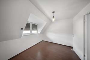 Seltene Chance: Doppelhaus an der Schwentine mit Einliegerwohnung & Baupotenzial – Die vollständige Adresse der Immobilie erhältst du vom Anbieter., 24222 Schwentinental – Vorschaubild 14