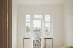 Stilvoll sanierte Altbauwohnung mit Südbalkon und Blick über die Stadt – Behmstrasse 65, 10439 Prenzlauer Berg, Berlin – Vorschaubild 6