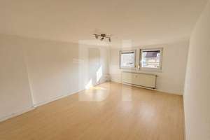 Attraktive 3-Zimmer-Dachgeschosswohnung mit Altbaucharme zentral in Heilbronn zu verkaufen! – Die vollständige Adresse der Immobilie erhältst du vom Anbieter., 74072 Heilbronn, Heilbronn – Vorschaubild 8