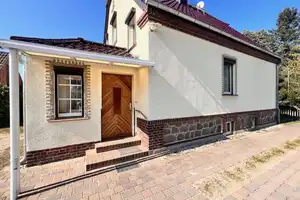 MITBIETEN Charmantes Einfamilienhaus mit großem Garten & Entwicklungspotenzial – Barnim (Kreis) – Vorschaubild 4