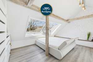 DESIGN & ATMOSPHÄRE – REIHENHAUS MIT OFFENER KÜCHE, TERRASSE UND LICHTDURCHFLUTETEM STUDIO – Göppingen (Kreis) – Vorschaubild 1