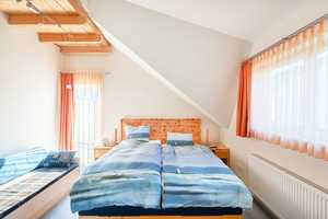 Ihr Traumhaus auf großem Grundstück in bester Lage und bestem Zustand in Karlsbad Langensteinbach – Karlsruhe (Kreis) – Vorschaubild 11