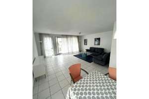 Wohnen mit Charakter: 3,5-Zimmer-Wohnung in Böblingen – Richard-Wagner Str. 6, 71032 Böblingen – Vorschaubild 2