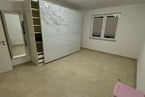 Viel Platz in Wiesbaden: 4-Zimmer-Wohnung im Südostviertel – Am Erkelsborn 15 b, 65189 Südost, Wiesbaden – Vorschaubild 13