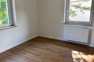 Helle 3-Zimmer-Wohnung im sanierten Altbau: großer Balkon, Garten, Garage, Wärmepumpe, Energie-Kl. B – 97082 Steinbachtal, Würzburg – Vorschaubild 15
