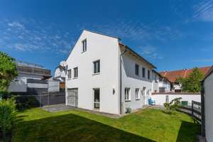 - Voll unterkellertes Einfamilienhaus mit Doppelgarage in Innenstadtlage - – Die vollständige Adresse der Immobilie erhältst du vom Anbieter., 94315 Kernstadt, Straubing – Vorschaubild 3