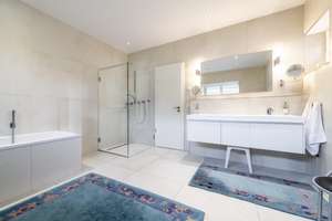 Property thumbnail 14