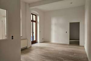 Mit Video: Kleine Terrassenwohnung im Innenhof mit Einbauküche – Sankt-Michael-Straße 5, 39112 Sudenburg, Magdeburg – Vorschaubild 5