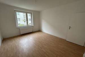 Helle Erdgeschosswohnung mit Balkon sucht neuen Mieter! – Eickendorfer Str. 8, 39122 Fermersleben, Magdeburg – Vorschaubild 2