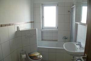 Stilvoll modernisiert: 2-Zimmer-Wohnung in Fürth – Danziger Straße 11, 90765 Stadeln, Herboldshof, Mannhof, Fürth – Vorschaubild 2