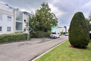Neu renovierte 3 Zimmer Wohnung in zentraler Lage von Reutlingen mit großer Dachterrasse – 72762 Reutlingen-Mitte, Reutlingen – Vorschaubild 12