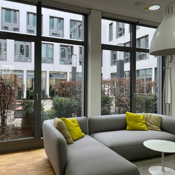 STOCK – sofort verfügbar | voll ausgestattet | Twin Yard mit Top Ausblick