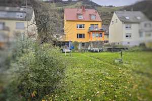 Vollvermietetes 3-Familienhaus in erster Rheinreihe mit Garten unverbaubarer Rheinblick! – Die vollständige Adresse der Immobilie erhältst du vom Anbieter., 56346 Sankt Goarshausen – Vorschaubild 2