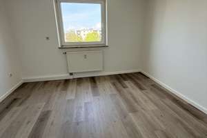 schöne 2-Zi.-Whg. mit Balkon *  ruhige Lage * 52 m² – Feselenstr. 26, 85053 Südost, Ingolstadt – Vorschaubild 3