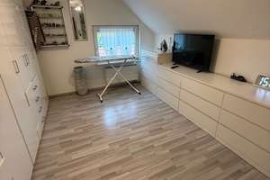 Wohnen wie im Park - Familienidylle mit großem Garten und Einliegerwohnung – Die vollständige Adresse der Immobilie erhältst du vom Anbieter., 74076 Heilbronn, Heilbronn – Vorschaubild 12