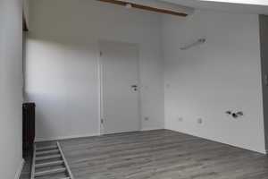 Wieder verfügbar: Schönes Haus mit sechs Zimmern in Ludwigsburg (Kreis), Eberdingen – Ludwigsburg (Kreis) – Vorschaubild 26