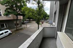Teilsanierte 2-Zimmer-Wohnung mit 2 Balkonen und neuem Badezimmer – Apollinarisstraße 22, 40227 Oberbilk, Düsseldorf – Vorschaubild 8