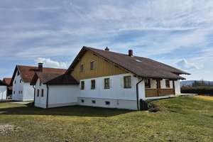 Geräumiges Einfamilienhaus in ruhiger Lage mit großem Garten in Pfaffenberg – Die vollständige Adresse der Immobilie erhältst du vom Anbieter., 84066 Mallersdorf-Pfaffenberg – Vorschaubild 4