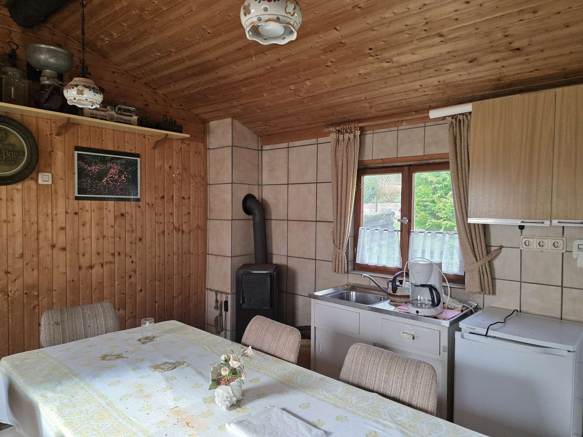 Immobilie in Illingen - Gemütliches Einfamilienhaus mit Einliegerwohnung und riesigem Garten in zentraler Lage - Bild 14