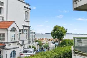 Top-Ferienapartment direkt an der Strandpromenade von Travemünde - Ostseeblick inklusive