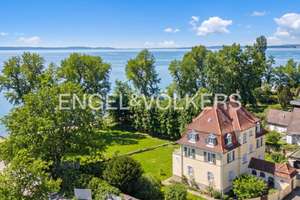 Historische Villa mit eigenem Strand und großzügigem Parkgrundstück