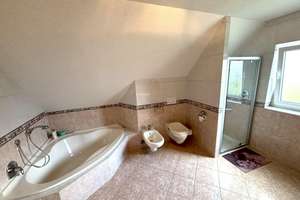 Freistehendes Einfamilienhaus mit repräsentativem Entree + Bürofläche – Die vollständige Adresse der Immobilie erhältst du vom Anbieter., 48565 Steinfurt – Vorschaubild 18
