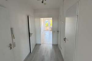 Attraktive 2-Zimmer-Wohnung mit Balkon im 4. Obergeschoss