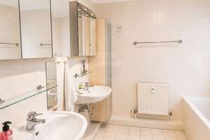Ihr neues Zuhause zum Wohlfühlen. 4-Zimmer-Dachgeschosswohnung mit viel Platz und Komfort – Die vollständige Adresse der Immobilie erhältst du vom Anbieter., 61350 Bad Homburg vor der Höhe – Vorschaubild 9