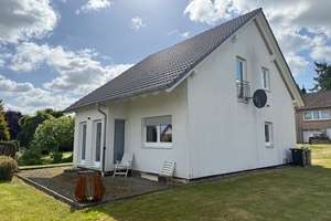 Junges, gepflegtes Haus auf großem Grundstück in ruhiger Lage  – Die vollständige Adresse der Immobilie erhältst du vom Anbieter., 31688 Nienstädt – Vorschaubild 4