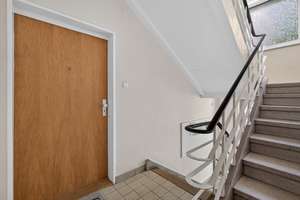 Zentrale Lage trifft Wohnkomfort – Renovierte 3-Zimmerwohnung mit Balkon! – Die vollständige Adresse der Immobilie erhältst du vom Anbieter., 76137 Südweststadt, Karlsruhe – Vorschaubild 17