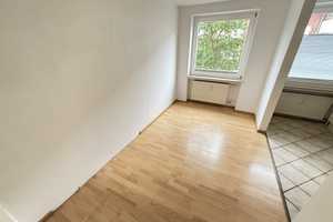 Schwachhausen - 2,5-Zi.-ETW samt Balkon in zentraler und ruhiger Lage! – Bremen – Vorschaubild 4